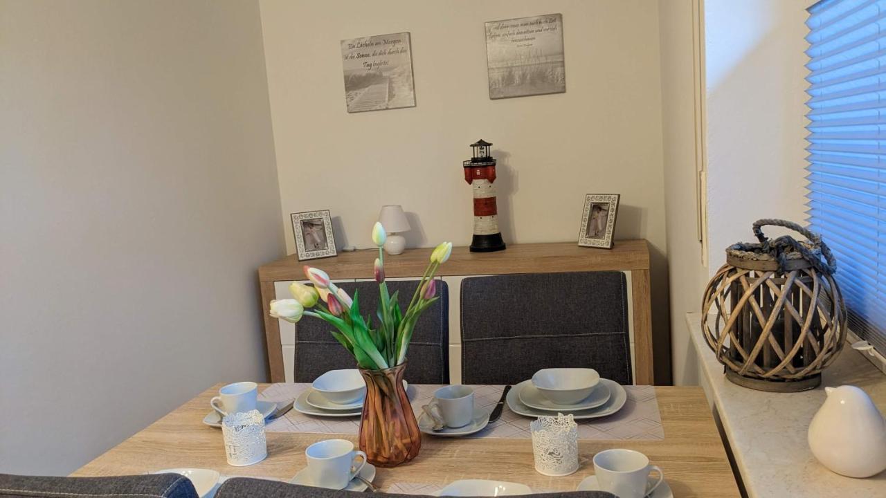 Ferienwohnung Ostfriesland Fuer Familie Und Haustier Uplengen Exterior foto